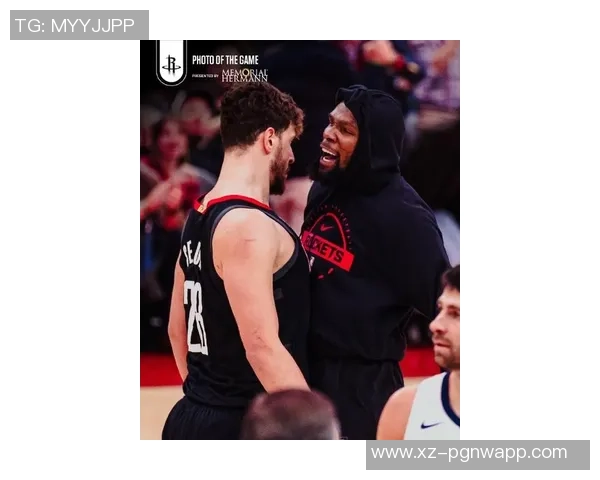 杜兰特称赞哈利伯顿为好兄弟并分享了关于跟腱的深入交流 杜兰特称赞哈利伯顿为好兄弟并分享了关于跟腱的深入交流